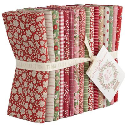 Tilda Creating Memories Winter Fat Quarter Bundle - 16 Pieces