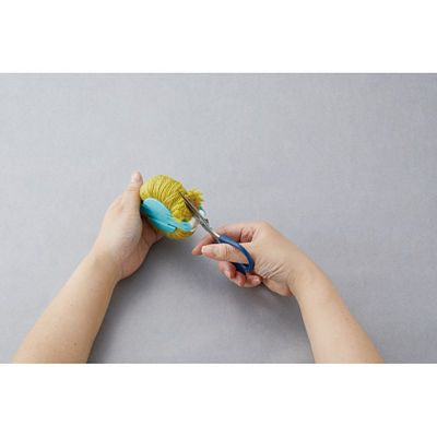 Clover Pom-Pom Maker Set - 4 Sizes - CL3129